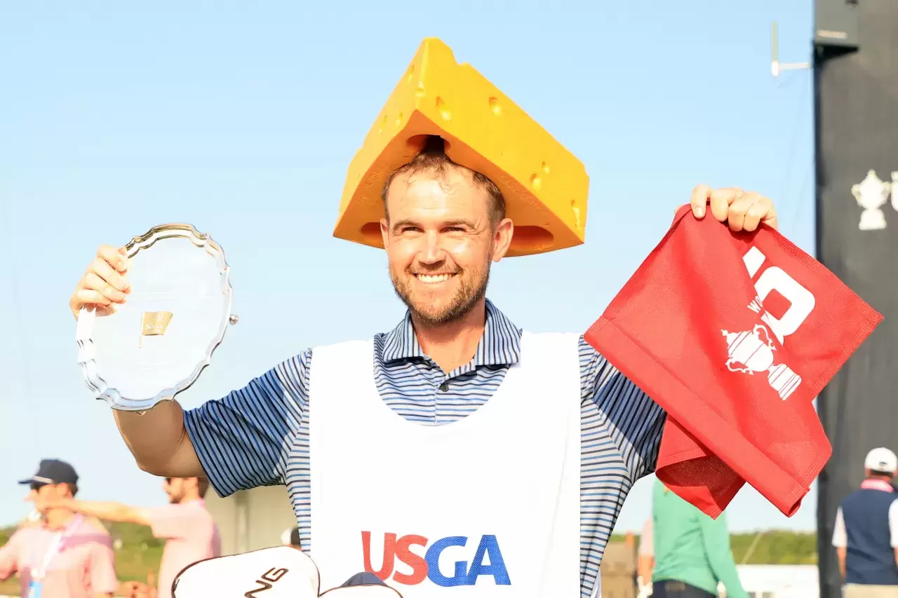 Jeff Brighton, caddie of Maja S presented by Ally 2025 at Erin Hills Golf Course Photo by Stacy Revere/Getty Images