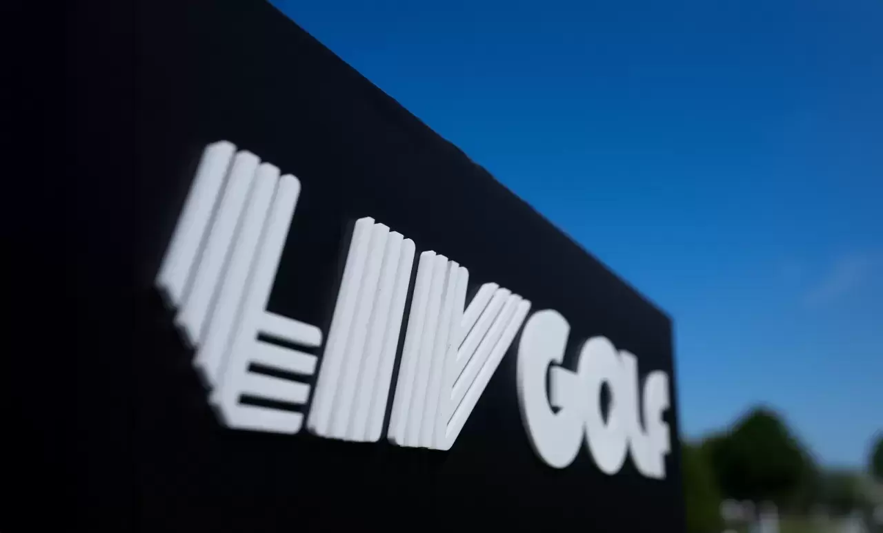 LIV Golf erreicht unerwünschten Meilenstein ersten Mal seit seiner Gründung hat LIV Golf keinen Spieler mehr in den Top 20 der Offiziellen Golf Weltrangliste OWGR