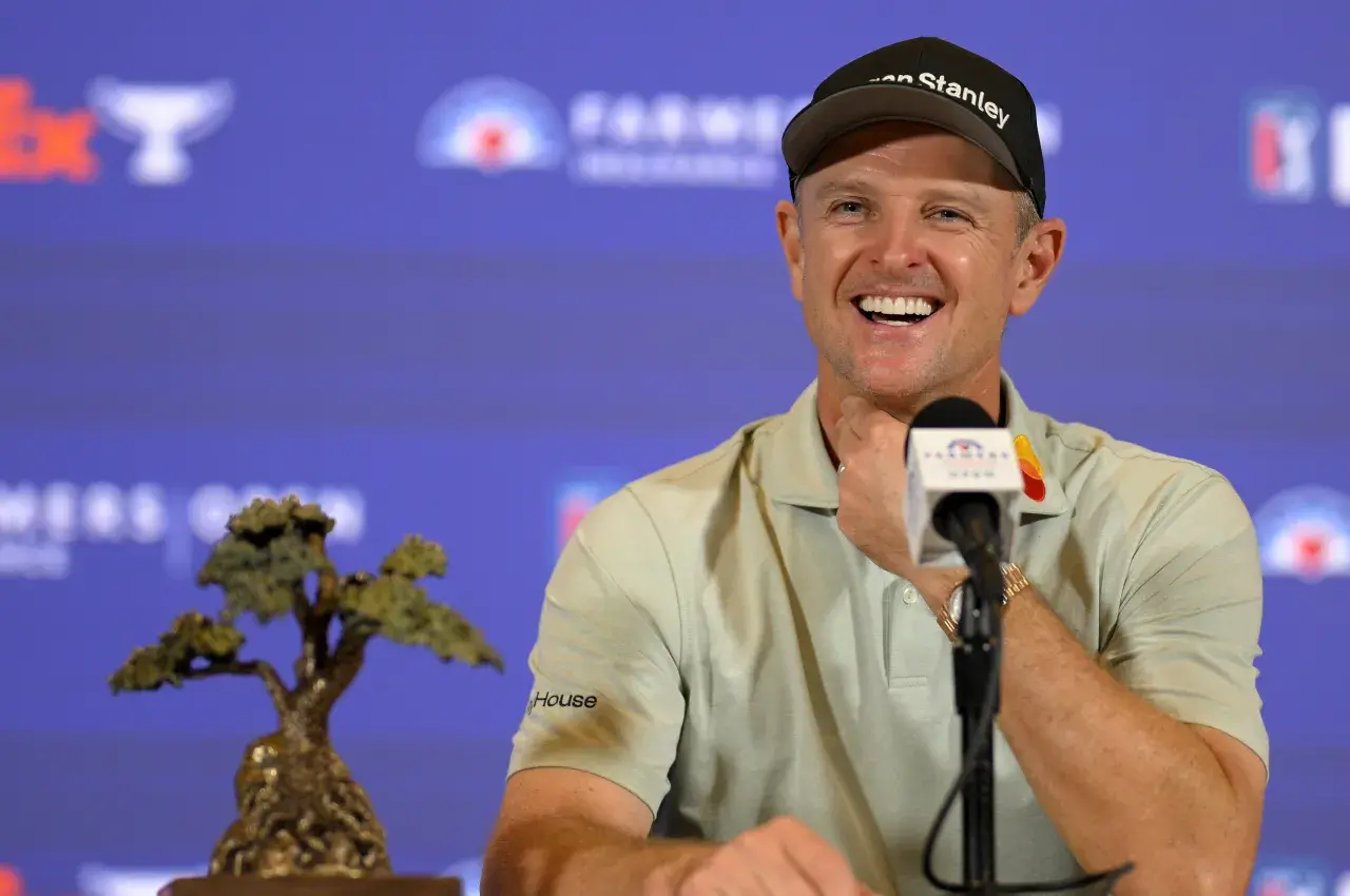 Mit einer Vorstellung für die Geschichtsbücher hat Justin Rose beim Farmers Insurance Open in Torrey Pines eindrucksvoll unter Beweis gestellt, dass Spitzenklasse im Golfsport kein Ablaufdatum kennt. Der 45-jährige Engländer dominierte das Feld ebenso wie den anspruchsvollen South Course und sicherte sich einen Rekordsieg, der ihn in illustrer Gesellschaft mit Legenden wie Jack Nicklaus, Tiger Woods und Scottie Scheffler verortet.