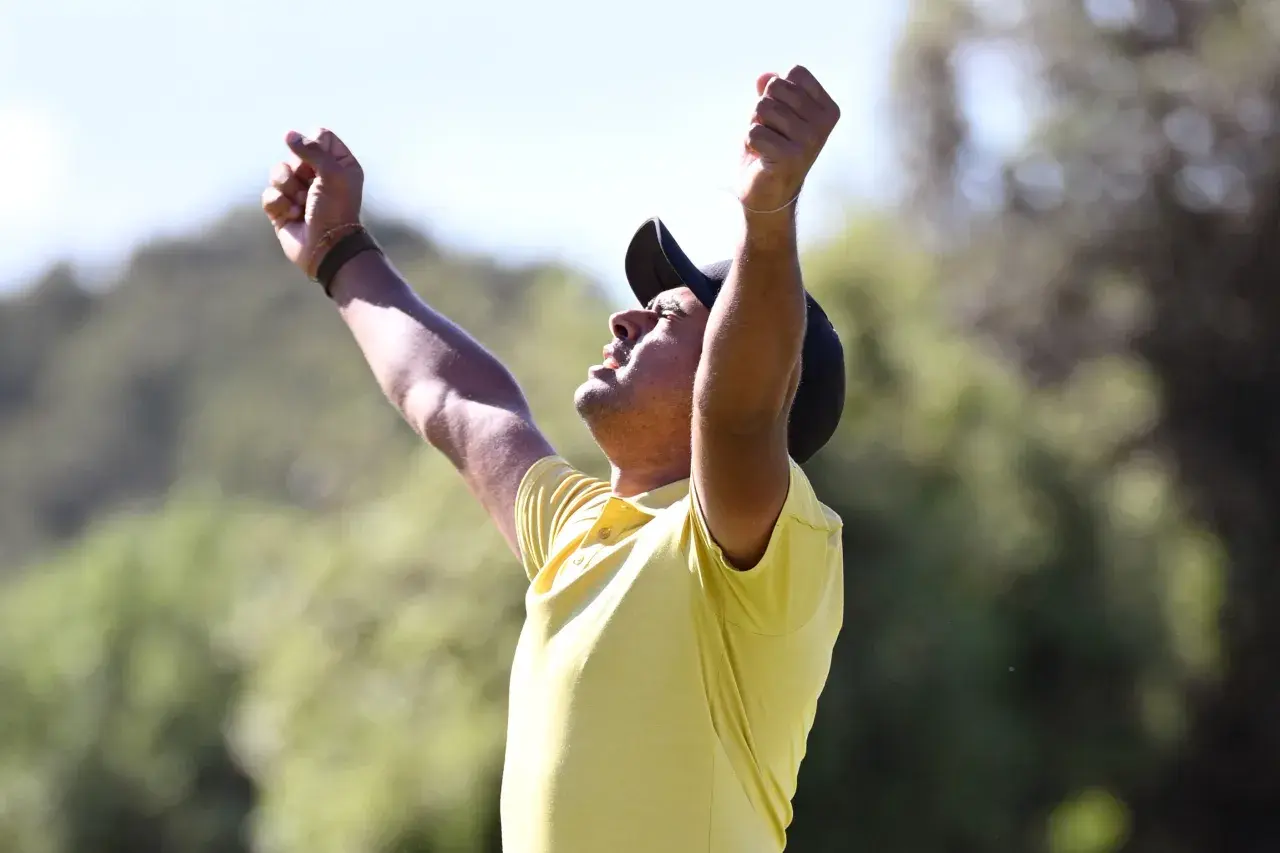 Yurav Premlall of South Africa celebrates victory on the 18th green on day four of the Estrella Damm Catalunya Championship 2026 at Real Club de Golf el Prat 