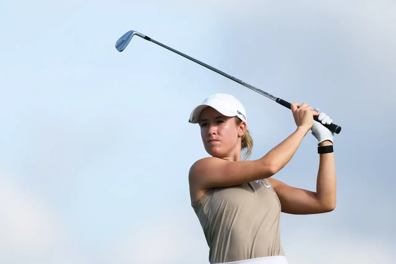 Major Riviera Chiara Tamburlini face au grand test de Riviera – avec un parfum de ...