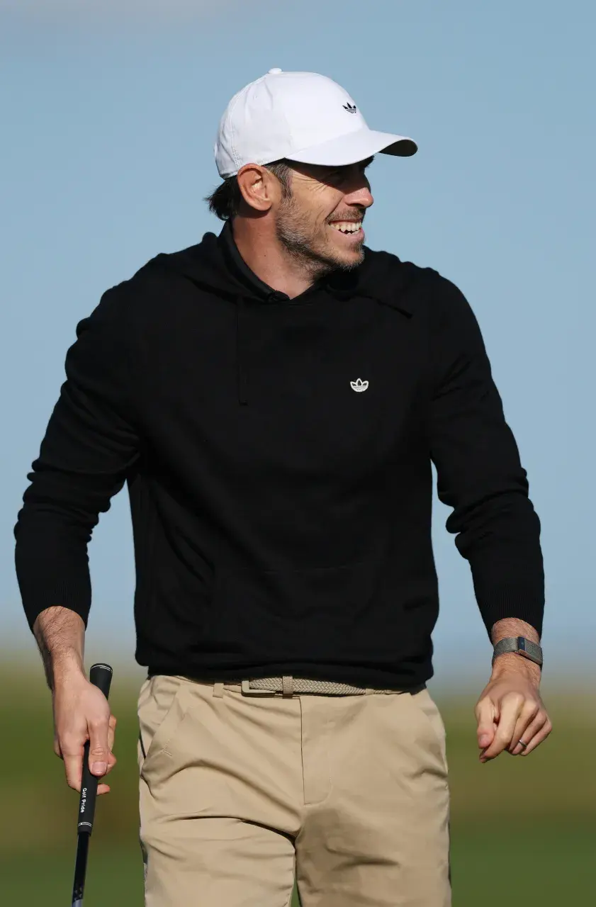 ST ANDREWS, SCOTLAND - OCTOBER 01: Former Footballer, Gareth Bale looks across the 18th tee on day one of the Alfred Dunhill Links Championship at St Andrews Old Course on October 01, 2026 in St Andrews, Scotland. (Photo by Kate McShane/Getty Images)