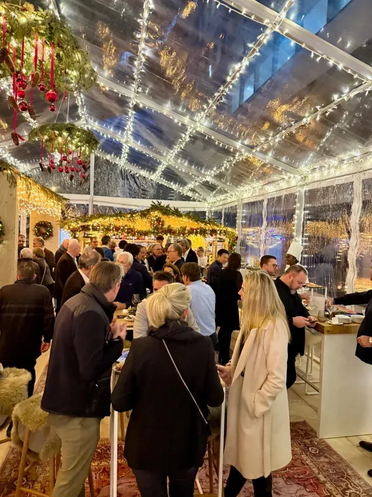 ASGI Jahresausklang im Millennium Pascal Germanier empfängt die ASGI Family-0.jpeg